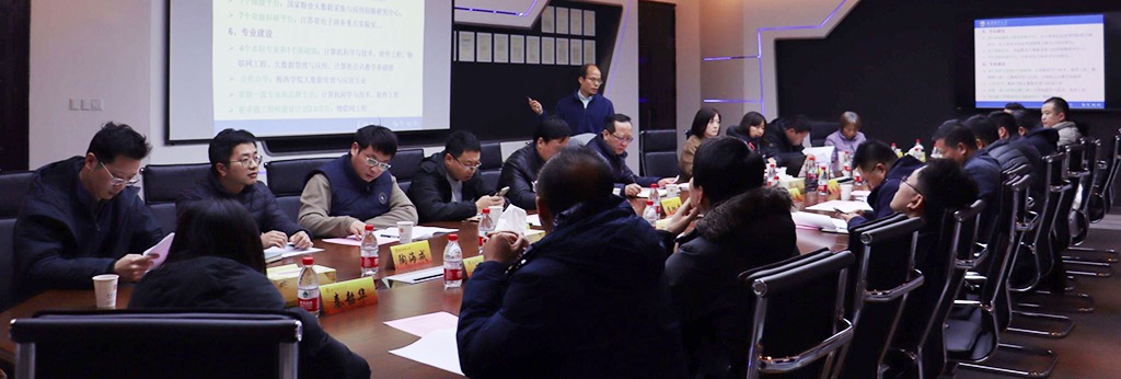 picacg漫画团队合影